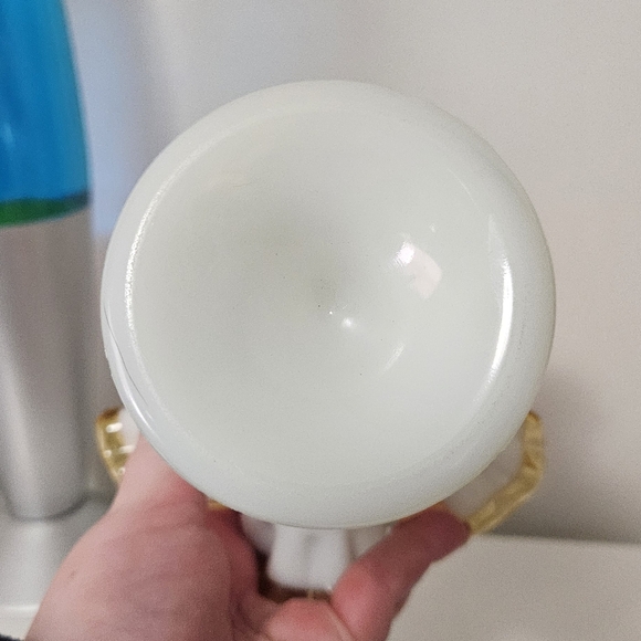 Fenton Glass Amber Crest Ruffle Vase - Picture 5 of 5